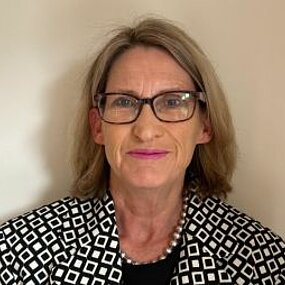 Rosemary RICHARDS